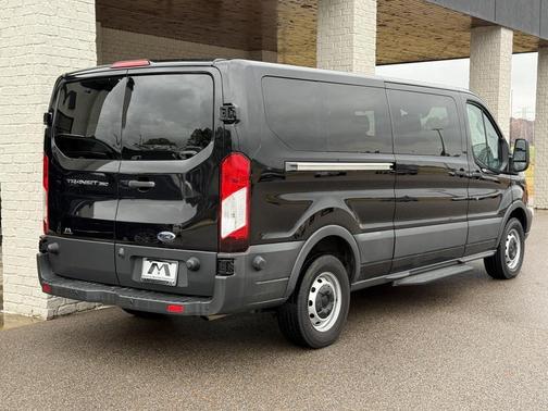 2017 Ford Transit-350 XLT