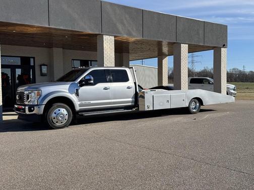 2022 Ford F-450 Lariat