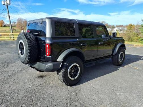 2024 Ford Bronco WILDTRAK