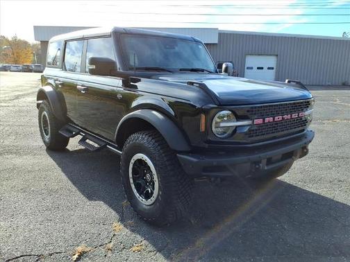 2024 Ford Bronco WILDTRAK