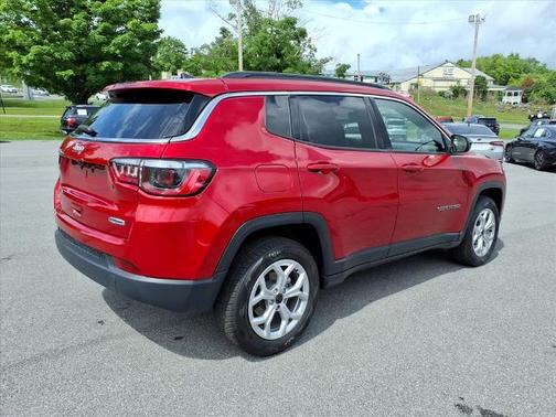 Red 2025 Jeep Compass LATITUDE