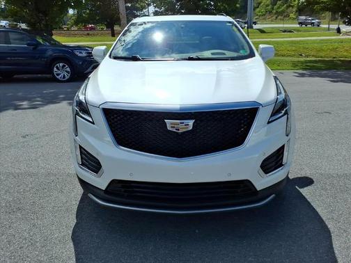 2020 Cadillac XT5 SPORT