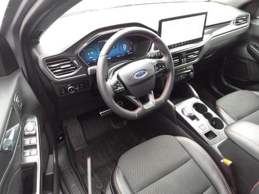 2024 Ford Escape ST-LINE SELECT