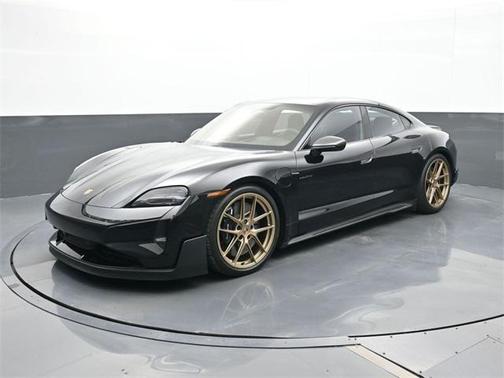 2025 Porsche Taycan Turbo GT w/Weissach Package