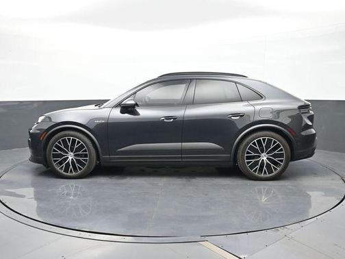 Volcano Grey Metallic 2024 Porsche Macan Macan Electric 4