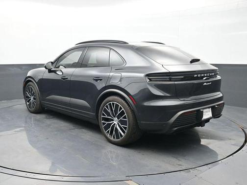 Volcano Grey Metallic 2024 Porsche Macan Macan Electric 4
