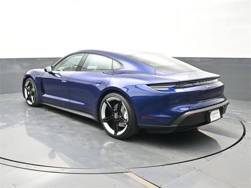 2024 Porsche Taycan 4S