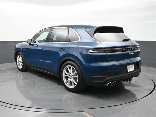 2024 Porsche Cayenne E-Hybrid S