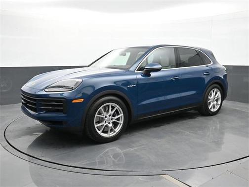 2024 Porsche Cayenne E-Hybrid S