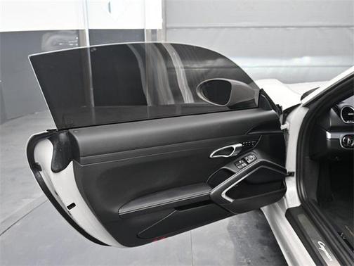 2024 Porsche 718 Cayman Base