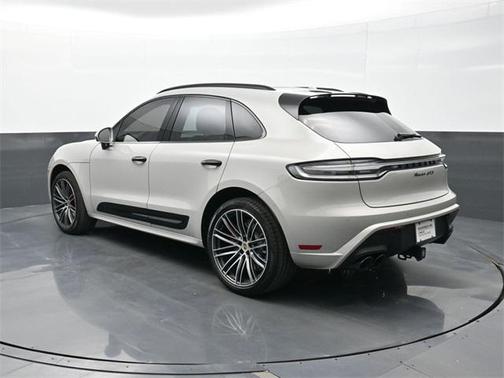 2024 Porsche Macan GTS