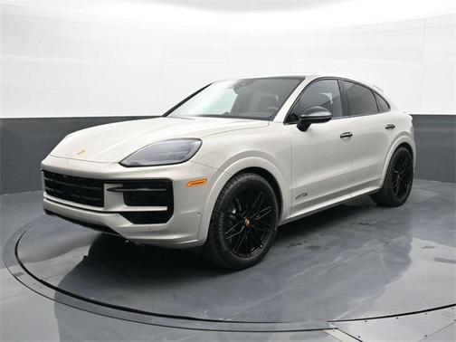 2026 Porsche Cayenne GTS