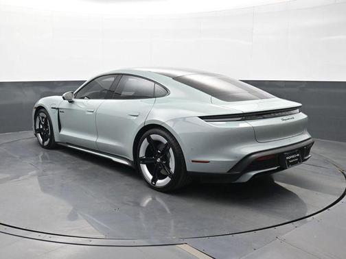 2025 Porsche Taycan 4S
