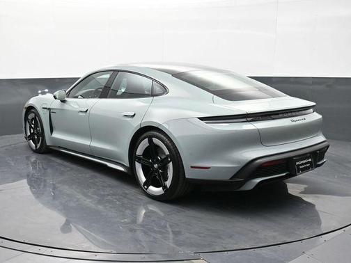 2025 Porsche Taycan 4S