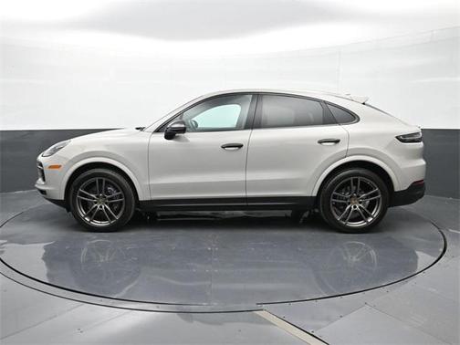 2022 Porsche Cayenne Platinum Edition