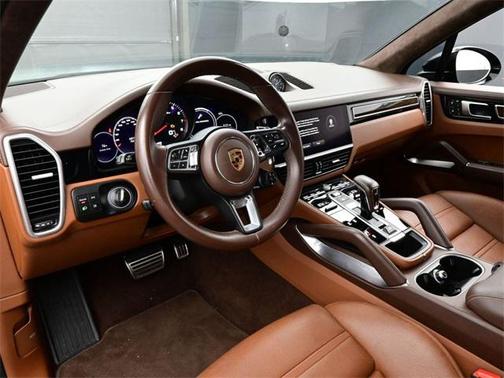 2023 Porsche Cayenne Turbo