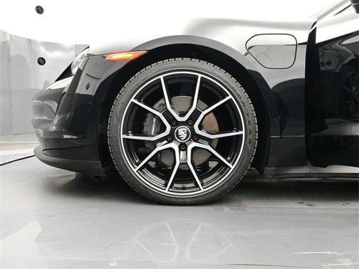 2023 Porsche Taycan Base (A2)