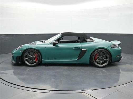 2024 Porsche 718 Spyder RS