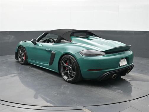 2024 Porsche 718 Spyder RS