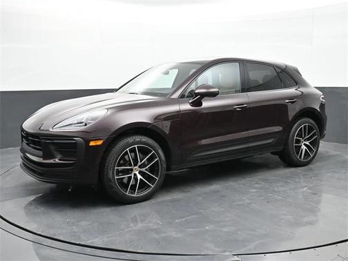 2024 Porsche Macan Base