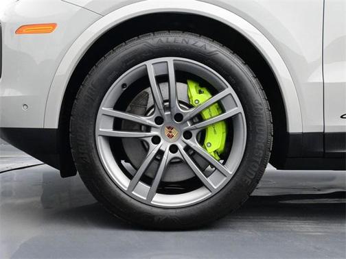 2025 Porsche Cayenne Cayenne S E-Hybrid