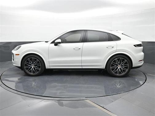 2025 Porsche Cayenne Base