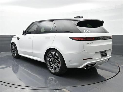 2024 Land Rover Range Rover Sport SE