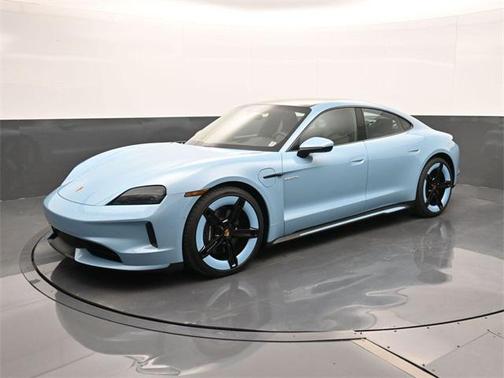 2025 Porsche Taycan 4