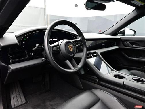 2023 Porsche Taycan 