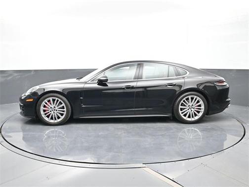 2023 Porsche Panamera 4S