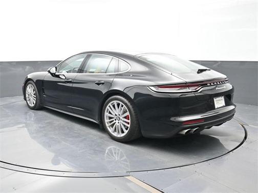 2023 Porsche Panamera 4S