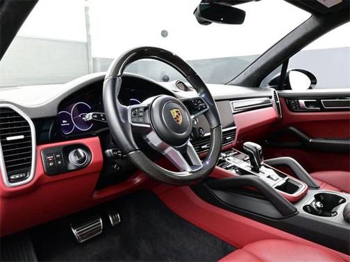 2023 Porsche Cayenne GTS