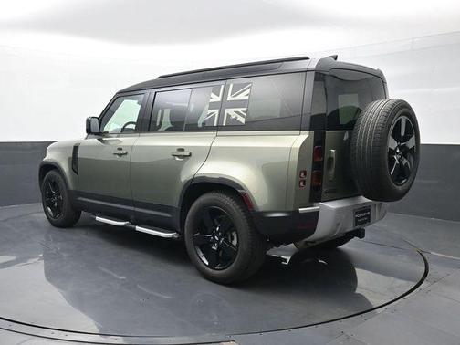 Pangea Green Metallic 2020 Land Rover Defender 110 HSE
