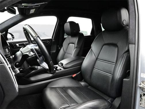 2021 Porsche Cayenne GTS