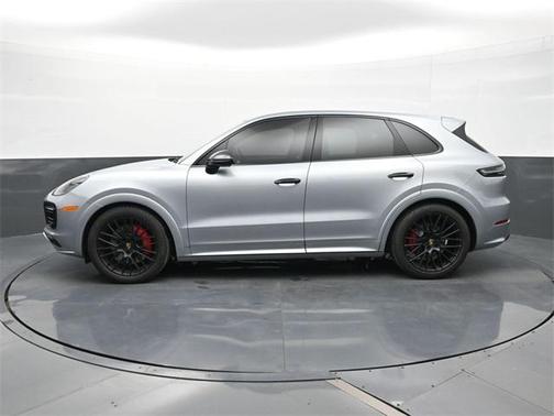 2021 Porsche Cayenne GTS
