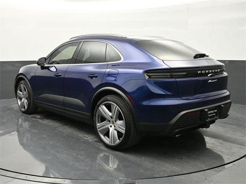 2024 Porsche Macan 4