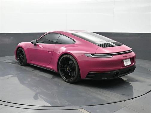 2023 Porsche 911 Carrera GTS