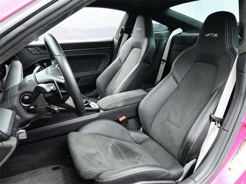 2023 Porsche 911 Carrera GTS