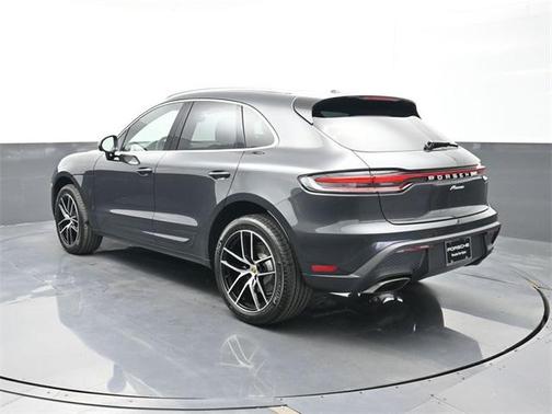 2026 Porsche Macan 