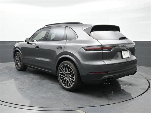 2022 Porsche Cayenne Platinum Edition