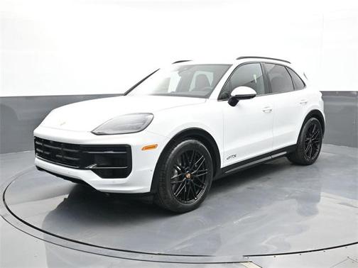 2026 Porsche Cayenne GTS