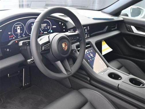 2025 Porsche Taycan 4