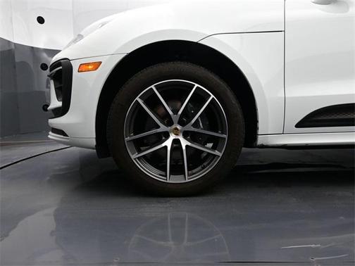 2024 Porsche Macan 