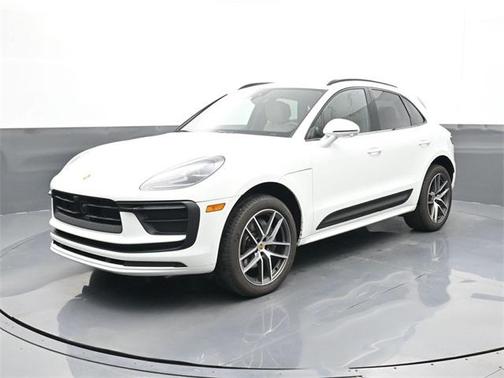 2024 Porsche Macan 