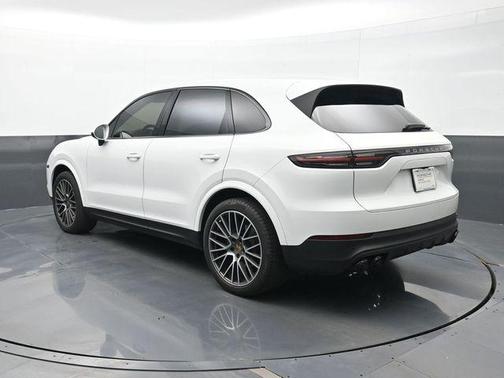 White 2020 Porsche Cayenne Cayenne