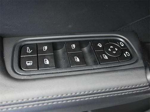 2024 Porsche Cayenne E-Hybrid S