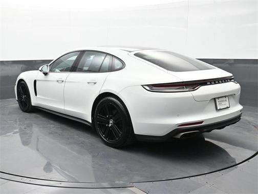 2021 Porsche Panamera 4