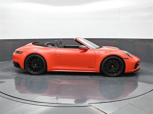 2022 Porsche 911 Carrera GTS