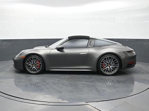 Agate Grey Metallic 2024 Porsche 911 Targa 4S