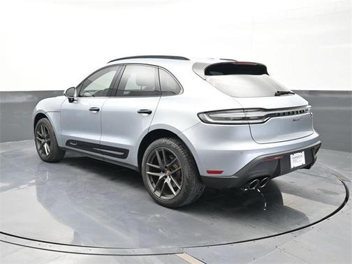 2023 Porsche Macan T